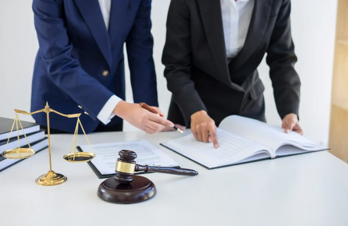 Hukum Bisnis & Korporasi
